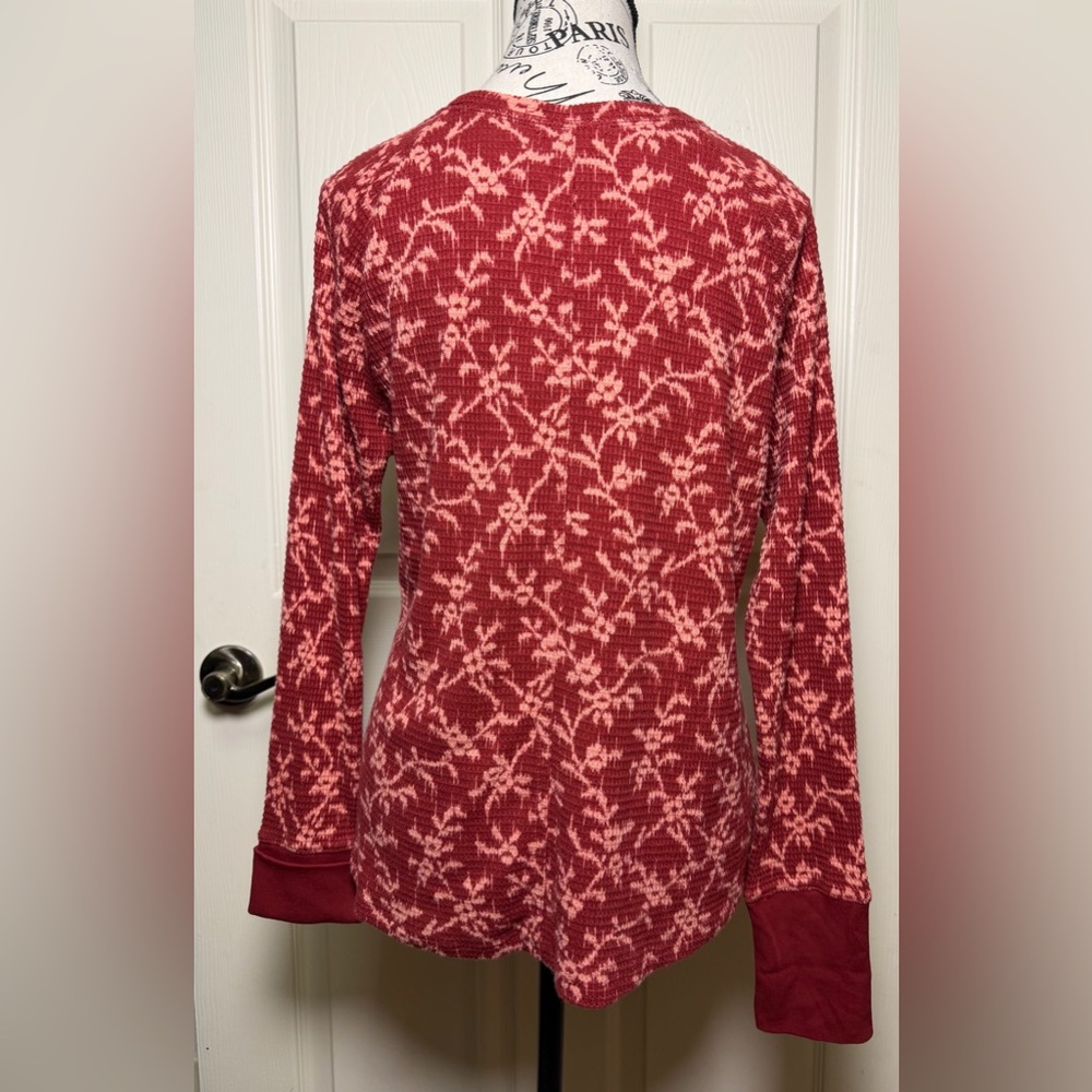 Knox Rose Women's Red and Pink Floral Long Sleeve Top - Picture 4 of 6